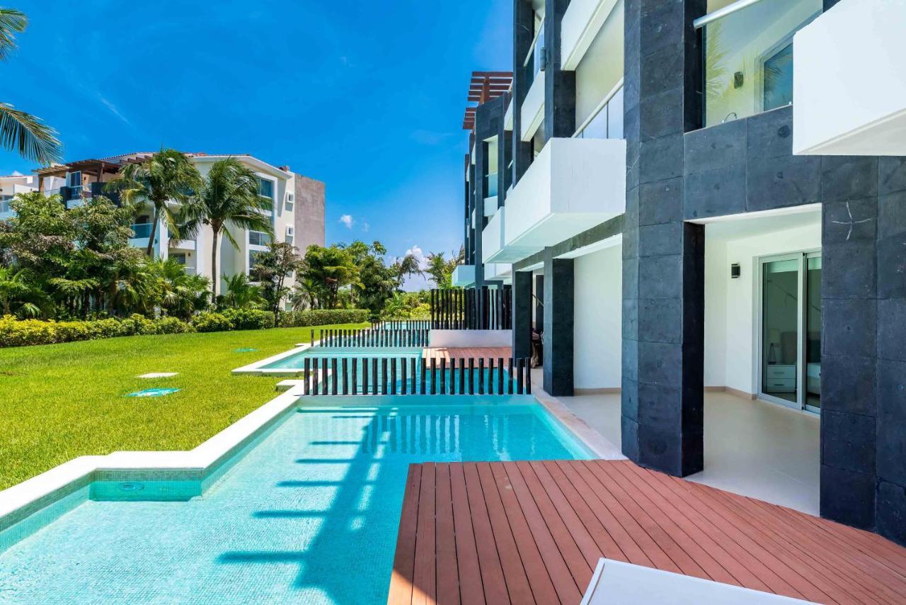 Mareazul Beach Front Condos At 普拉亚卡门 外观 照片