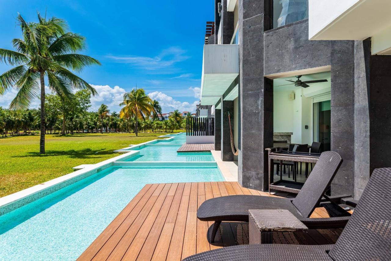Mareazul Beach Front Condos At 普拉亚卡门 外观 照片